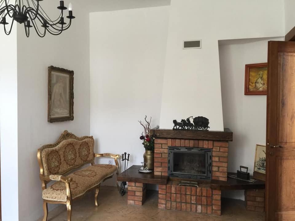 Il Piccolo Castello Буштени Экстерьер фото